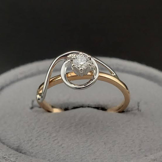 Elegant Dual-Tone Heart Crystal Ring